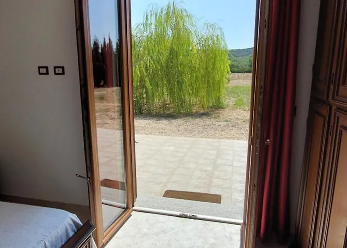 Rosemary Villa Olmedo